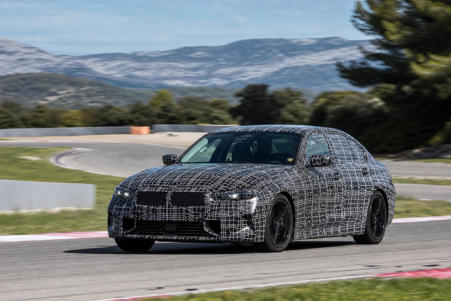 Nya BMW 3-serien avslutar sommartesterna på bana
